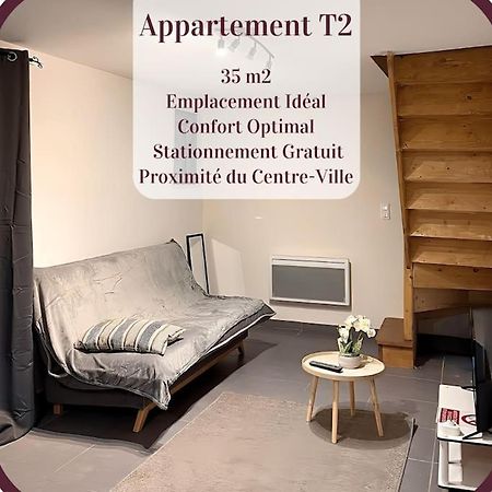 Appartement 2 Pieces Rdc En Duplex Vue Cour Parking Gratuit A 20Metres Roanne Exterior photo